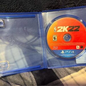 2K22 for PS4 - Blue Case